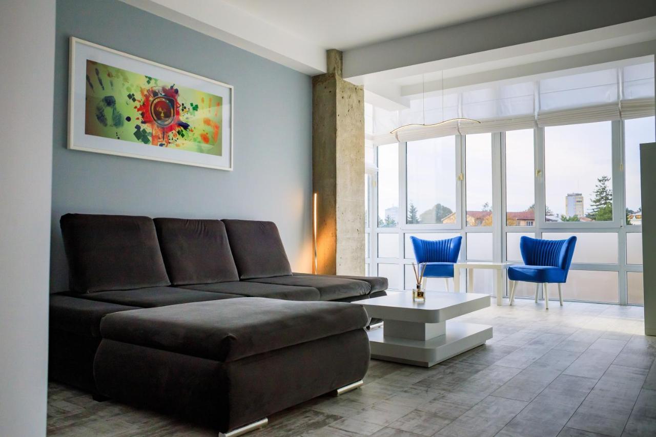 Ferienwohnung Central Bliss Suceava Exterior foto