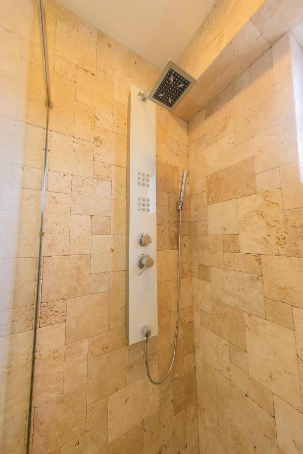 Ferienwohnung Central Bliss Suceava Exterior foto