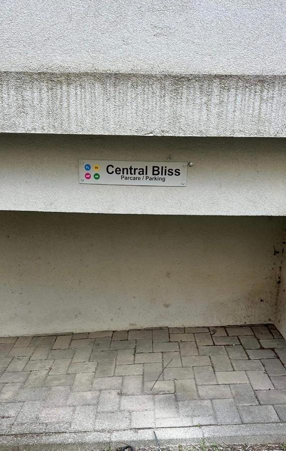 Ferienwohnung Central Bliss Suceava Exterior foto