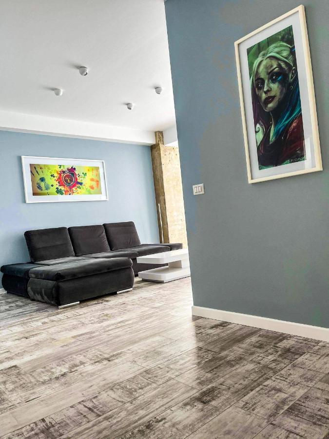Ferienwohnung Central Bliss Suceava Exterior foto